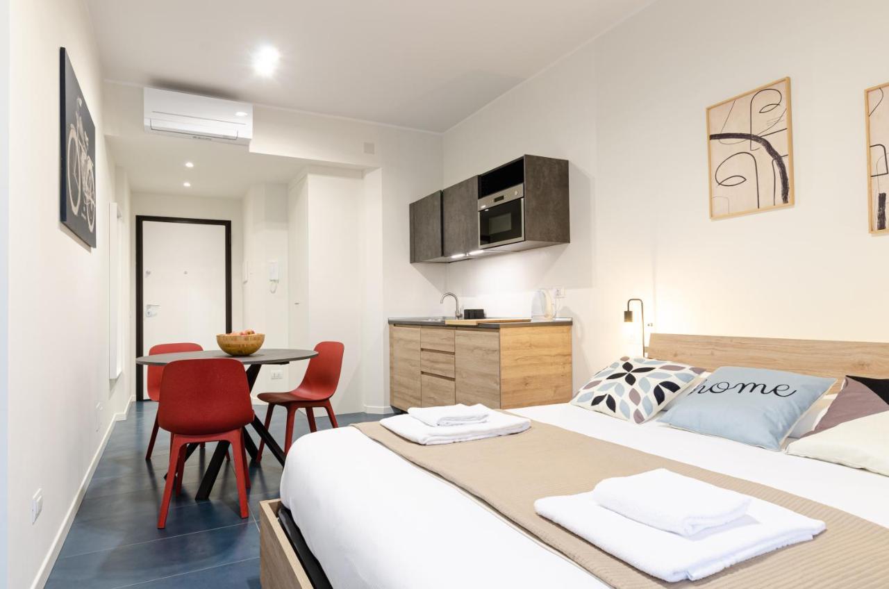 Velasquez Apartments - A - San Siro, Milan